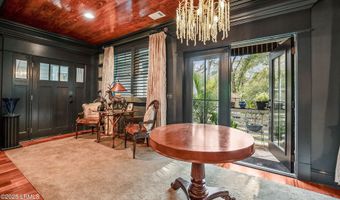 9 Bajala Dr E, Beaufort, SC 29907