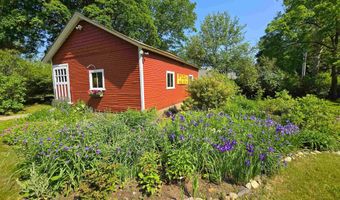 49 Tyler St, Brattleboro, VT 05301