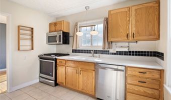 645 SW Kenworthy Dr, Ankeny, IA 50023
