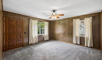 521 E Sunset Dr, Athens, TN 37303