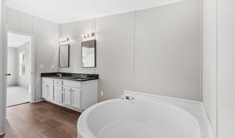 983 Rock Springs Rd, Bethpage, TN 37022