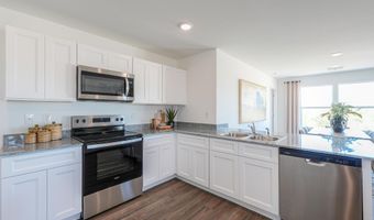 15858 S Hillcrest Rd, Arizona City, AZ 85123