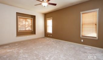 5862 N Bremerton Pl, Boise, ID 83714