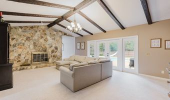 234 Edgewood Dr, Americus, GA 31709