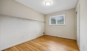 5030 ALTA VISTA Rd, Bethesda, MD 20814