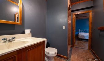 12 A6 Grant, Apple River, IL 61001