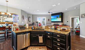 6 NW Olive Cir, Andrews, TX 79714