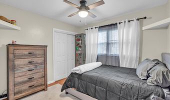 808 Sunset Rd, Beachwood, NJ 08722