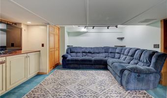 23 Pine Top Rd, Barrington, RI 02806