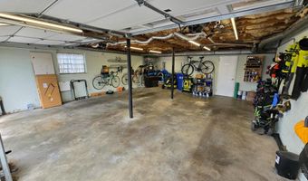 947 N Linden Dr, Alcoa, TN 37701
