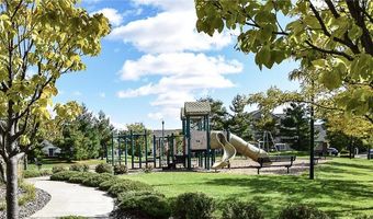 6869 Folkestone Rd 614, Apple Valley, MN 55124