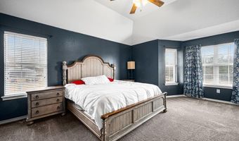 207 Deer Creek Dr, Alvord, TX 76225
