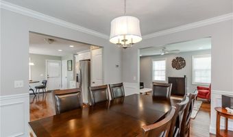 37 Union St, Lincoln, RI 02865