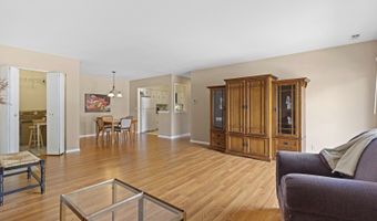 1860 W Surrey Park Ln 2B, Arlington Heights, IL 60005