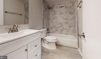 1822 METZEROTT Rd 305, Adelphi, MD 20783
