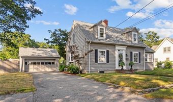 21 Earlham Way, Warwick, RI 02886