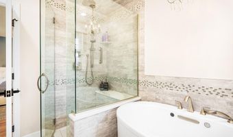 30 Packard Dr, Middletown, NJ 07748