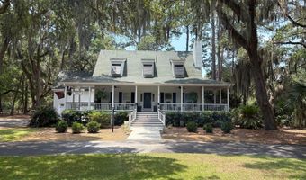 8 Dolphin Point Dr, Beaufort, SC 29907