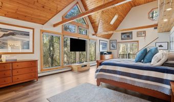 54 Stone Tree Rd, Arrowsic, ME 04530