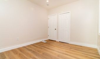 331 Centre St 2a, Boston, MA 02130