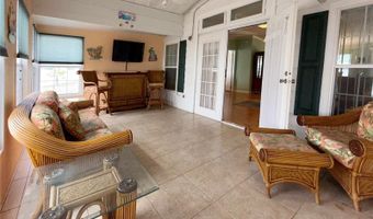 194 S PORT ROYAL Ln, Apollo Beach, FL 33572