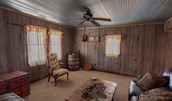13 W Dade 22, Arcola, MO 65603