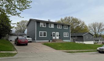 4730-4732 SHERIDAN St, Davenport, IA 52806