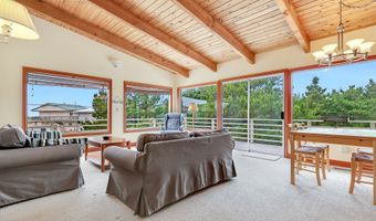 26765 NEDONNA Ave, Rockaway Beach, OR 97136
