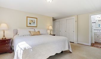 29 Washington Dr, Acton, MA 01720