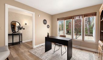 8134 Vergennes St SE, Ada, MI 49301