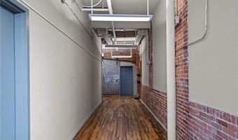 404 Roosevelt Ave 402M, Central Falls, RI 02863