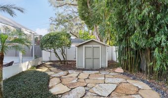 910 ALAMEDA St, Orlando, FL 32804