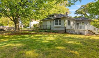 145 Liberty St, Clinton, CT 06413