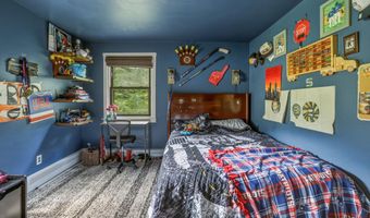 28 Intervale Rd, Burlington, CT 06010