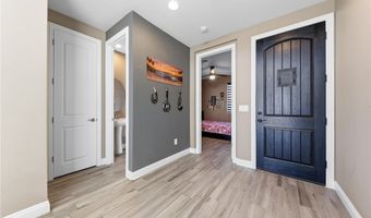 6044 Andezano Dr, Las Vegas, NV 89135