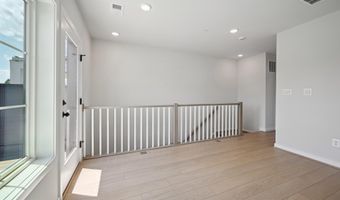 313 CALVERT Ave, Alexandria, VA 22301