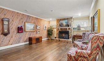 1420 Thayer Dr, Asheboro, NC 27205