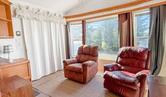 15061 HIGHWAY 101 4, Brookings, OR 97415