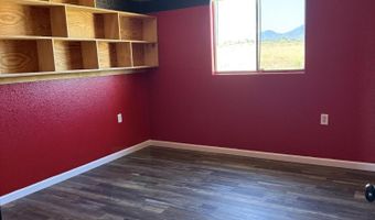 3224 W Covenant Ln, Benson, AZ 85602