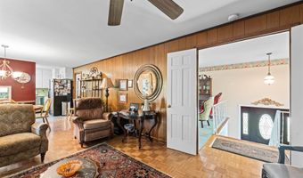 5608 LONGVIEW Dr, Adamsville, AL 35005