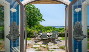 965-973 Hale St, Beverly, MA 01915