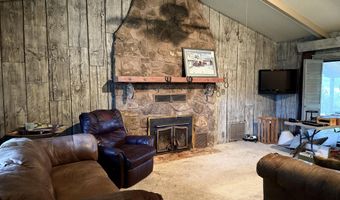 8526 SE 70th Ter, Baxter Springs, KS 66713