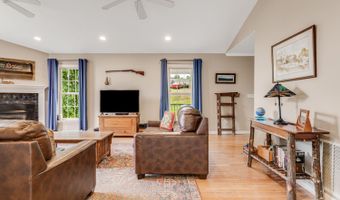 14 H G Buckner Meadows Rd, Alexander, NC 28701