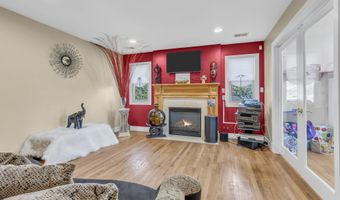 14 Dolan Ave, Aberdeen, NJ 07747