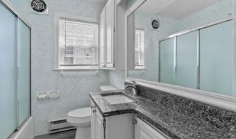 74 Leslie St, Cranston, RI 02910