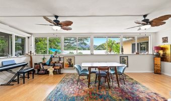 763 Kaipii St, Kailua, HI 96734