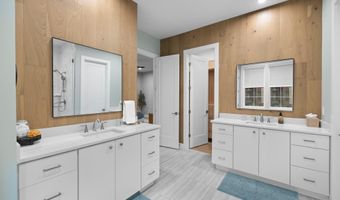 43442 CROSON Ln 100, Ashburn, VA 20148