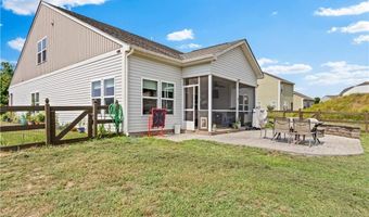 108 Sprucewood Ct, Advance, NC 27006