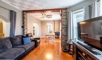24 Livingston Ave, Andover, NJ 07801