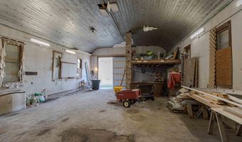 13 W Dade 22, Arcola, MO 65603